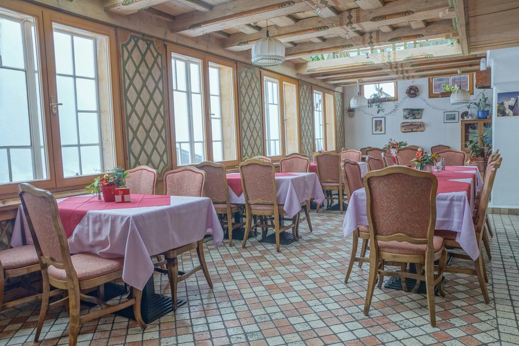 Gasthof Dorfschenke Stall Extérieur photo