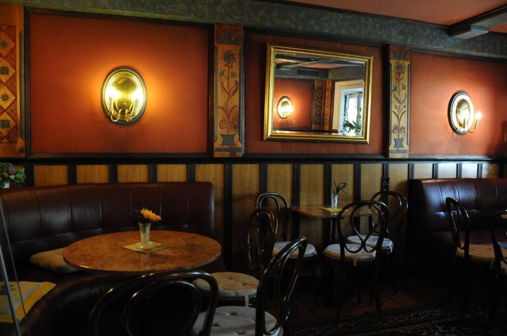 Gasthof Dorfschenke Stall Extérieur photo